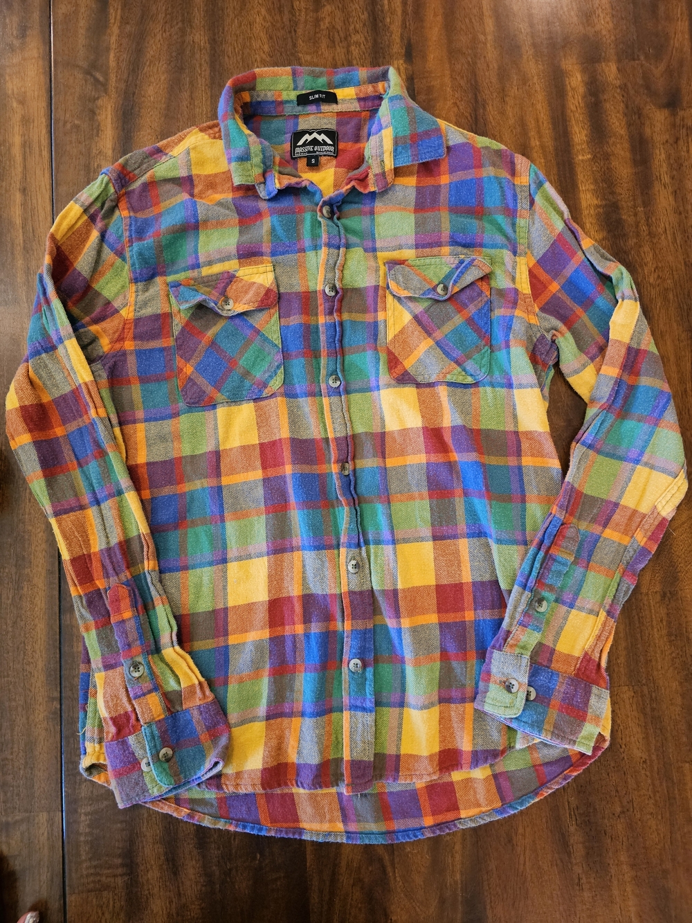 Massive Outdoor Slim Fit Sz S Multicolor Plaid Flannel Button-Up CLEAN